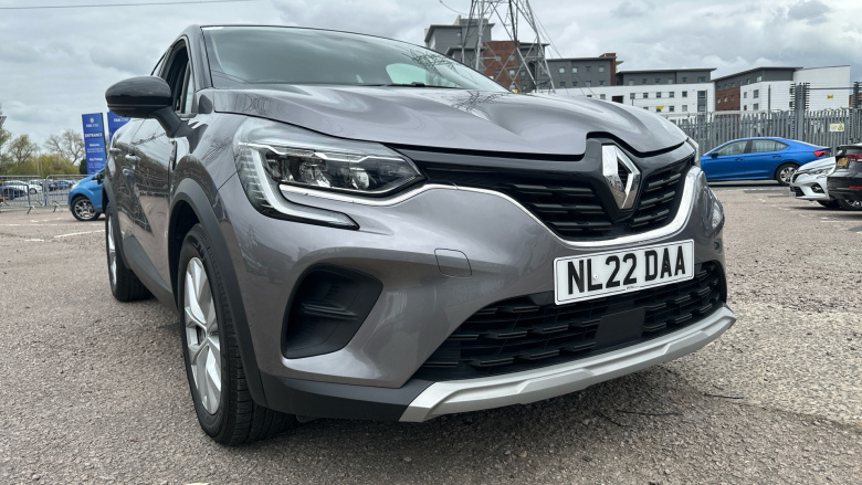 Renault Captur 1.3 TCE 140 Iconic 5dr Petrol Hatchback